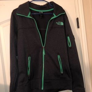 NEVER WORN NORTH FACE